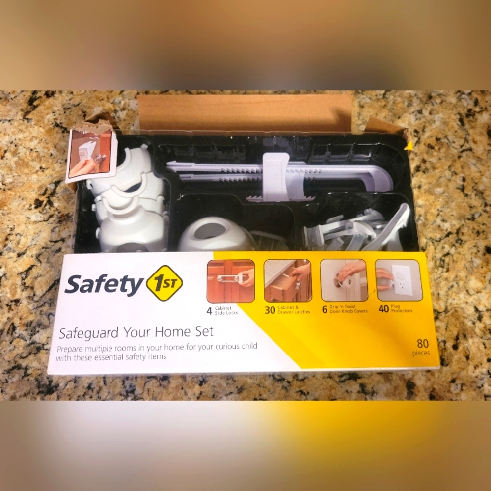 Safety 1st Safeguard Your Home For Baby Set